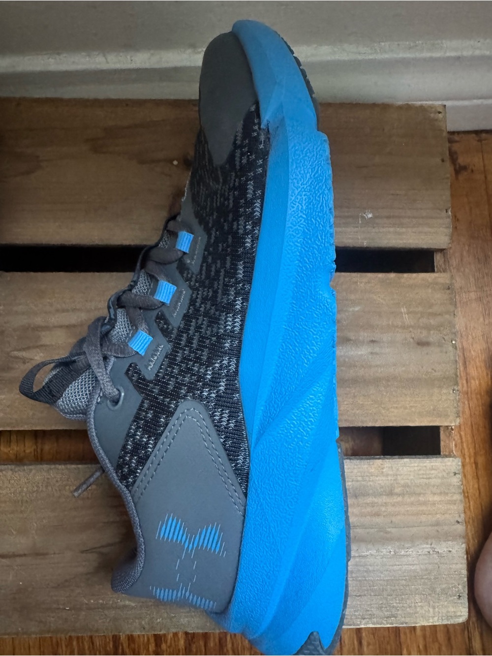 Under Armour Scramjet Running Shoes Youth 5.5Y Black Blue Athletic Sneakers - Picture 4 of 6